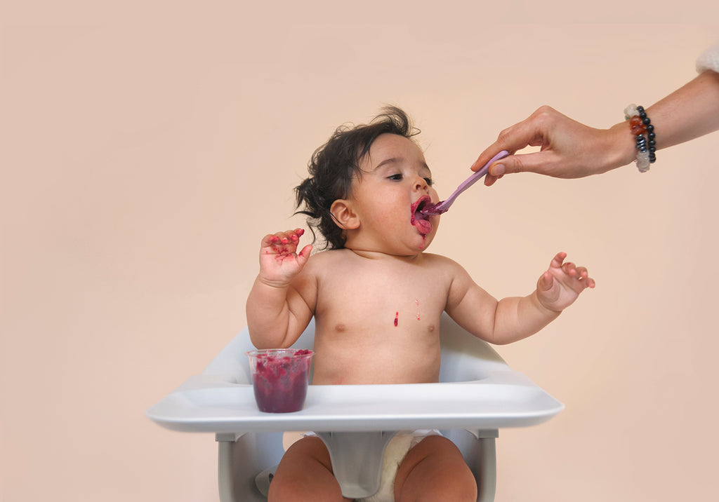 Creating a weaning plan: superfoods for 6-12 months